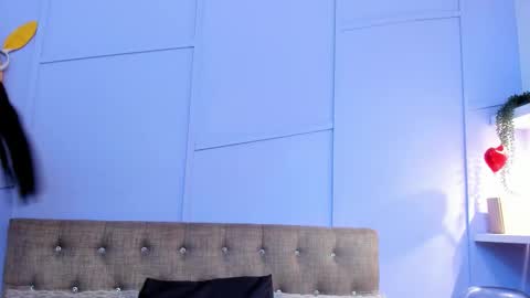 Louren Fox online show from 10/08/25, 11:41