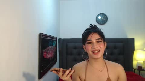 Snapshot of lovabletrans_deia chatting on 05/28/26, 09:56 DEIA online show from 05/28/26, 09:56