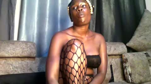 Cynthia. A online show from 03/03/25, 05:31