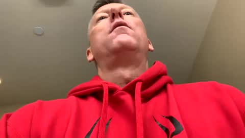 Snapshot of love2lickuoff chatting on 02/01/25, 08:47 love2lickuoff online show from 02/01/25, 08:47
