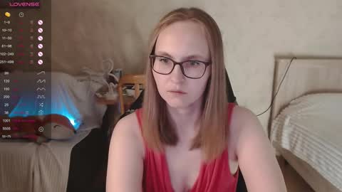 Snapshot of love_agatha chatting on 09/14/25, 05:39 Agatha online show from 09/14/25, 05:39