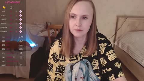 Snapshot of love_agatha chatting on 10/06/25, 05:05 Agatha online show from 10/06/25, 05:05