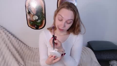 love bella  online show from 05/07/26, 12:49