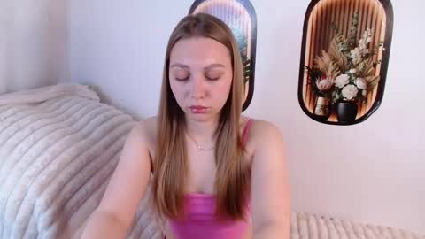 love bella  online show from 05/21/26, 12:17