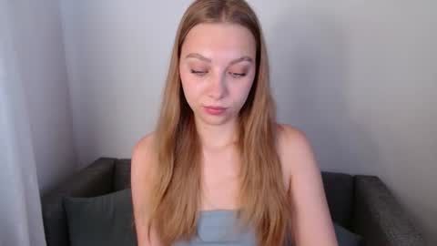 love bella  online show from 07/02/26, 12:21