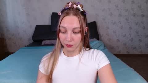 love bella  online show from 07/23/26, 01:58