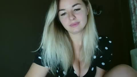 Snapshot of love_dom_meg chatting on 11/07/25, 08:47 Megane online show from 11/07/25, 08:47