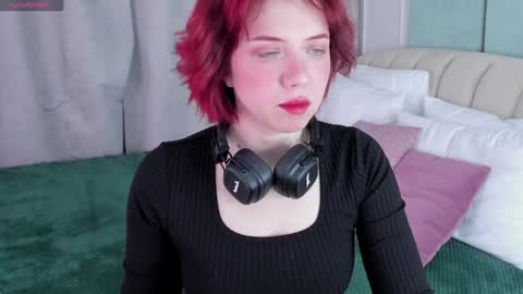 Lola online show from 12/17/24, 12:56