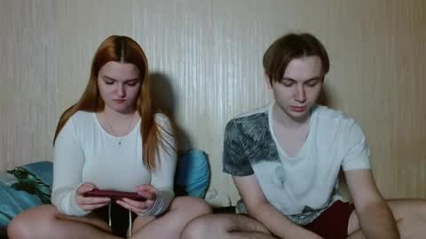 Snapshot of love_language776834 chatting on 10/17/25, 06:32 love_language776834 online show from 10/17/25, 06:32