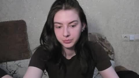 Snapshot of love_lina_muuur chatting on 03/29/26, 01:11 LINA online show from 03/29/26, 01:11