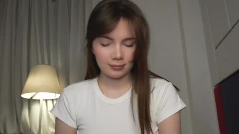 Snapshot of love_machine_ chatting on 02/24/25, 04:47 Sofi online show from 02/24/25, 04:47
