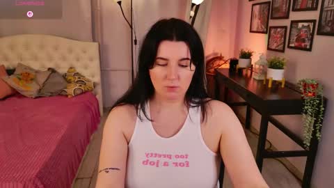 Snapshot of love_me_tonight_ chatting on 11/13/25, 10:36 Monika online show from 11/13/25, 10:36