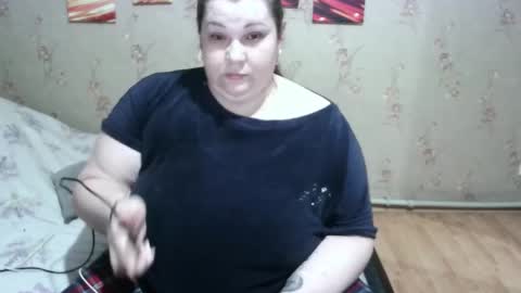 Milana online show from 11/17/25, 02:17