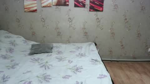 Snapshot of love_milanna chatting on 03/24/26, 12:59 Milana online show from 03/24/26, 12:59