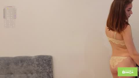 Polly online show from 10/19/25, 07:20