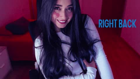 Snapshot of love_samantha chatting on 01/21/25, 08:11 Samantha online show from 01/21/25, 08:11