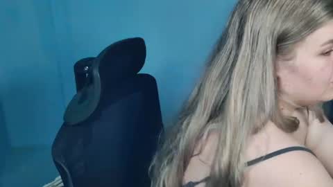 Ally online show from 06/25/26, 05:12
