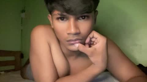 Snapshot of lovebudslive chatting on 10/03/25, 12:35 lovebudslive online show from 10/03/25, 12:35