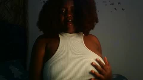 mila online show from 10/03/25, 06:16