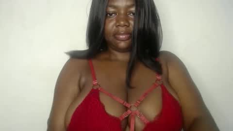 mila online show from 10/04/25, 11:36