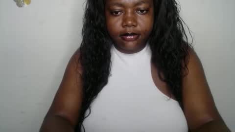 mila online show from 11/29/25, 01:03