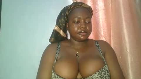 Snapshot of lovecumsluttie chatting on 02/17/26, 12:34 mila online show from 02/17/26, 12:34