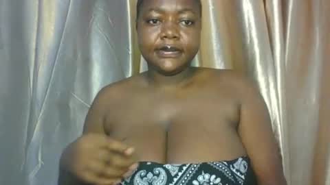Snapshot of lovecumsluttie chatting on 03/17/26, 03:55 mila online show from 03/17/26, 03:55