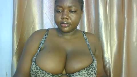 Snapshot of lovecumsluttie chatting on 04/01/26, 03:20 mila online show from 04/01/26, 03:20