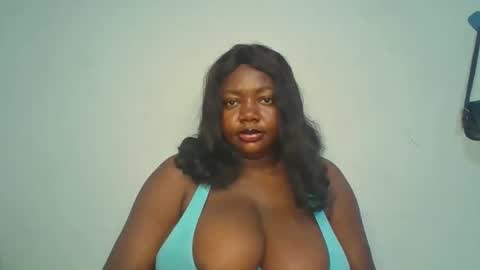 Snapshot of lovecumsluttie chatting on 04/03/26, 10:24 mila online show from 04/03/26, 10:24