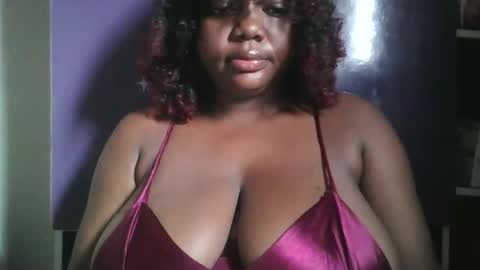 Snapshot of lovecumsluttie chatting on 04/22/26, 09:55 mila online show from 04/22/26, 09:55