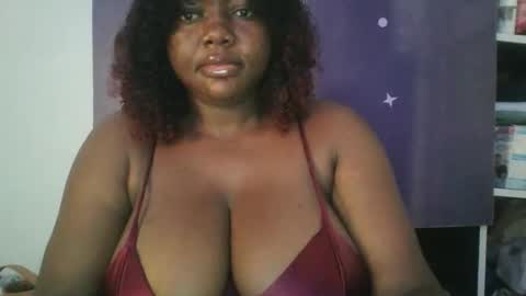 Snapshot of lovecumsluttie chatting on 04/26/26, 04:54 mila online show from 04/26/26, 04:54