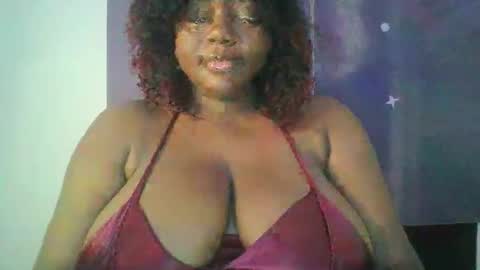 Snapshot of lovecumsluttie chatting on 04/28/26, 07:57 mila online show from 04/28/26, 07:57