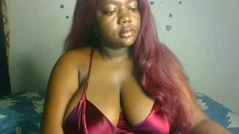 Snapshot of lovecumsluttie chatting on 06/11/26, 05:16 mila online show from 06/11/26, 05:16