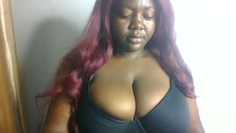 Snapshot of lovecumsluttie chatting on 06/21/26, 06:54 mila online show from 06/21/26, 06:54