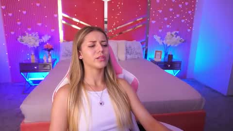 loveedove online show from 06/16/26, 12:08