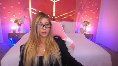 loveedove online show from 07/23/26, 12:36