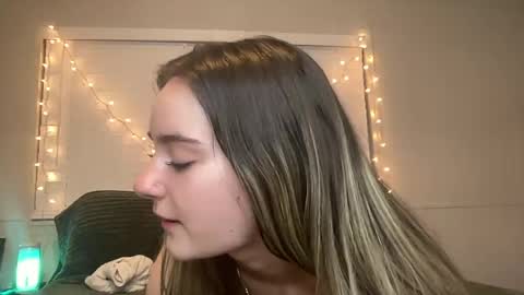 Olivia Rose online show from 06/13/26, 03:37