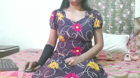 Divya online show from 01/04/25, 12:37