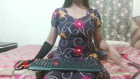 Divya online show from 01/19/25, 01:33