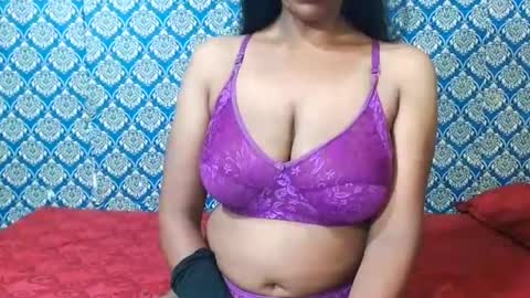 Divya online show from 07/26/26, 08:54
