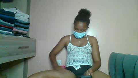 lovegal335 online show from 06/27/26, 06:24