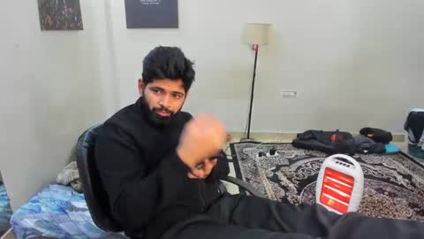 Snapshot of lovehairyindian chatting on 01/11/25, 07:05 Indian hairy online show from 01/11/25, 07:05