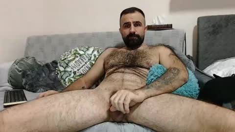 Snapshot of loveivat80 chatting on 12/14/24, 06:20 loveivat80 online show from 12/14/24, 06:20