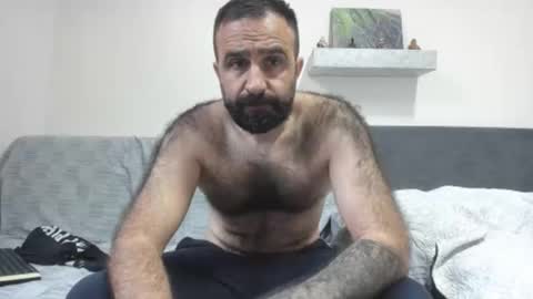 Snapshot of loveivat80 chatting on 10/26/25, 05:46 loveivat80 online show from 10/26/25, 05:46