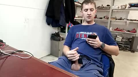 Snapshot of lovejimmi chatting on 11/13/25, 06:56 lovejimmi online show from 11/13/25, 06:56