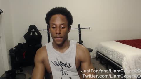 Snapshot of loveleexd21 chatting on 02/02/25, 04:05 loveleexd21 online show from 02/02/25, 04:05