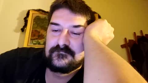 Snapshot of loveleggings1 chatting on 12/23/24, 12:25 mister nice cockie online show from 12/23/24, 12:25