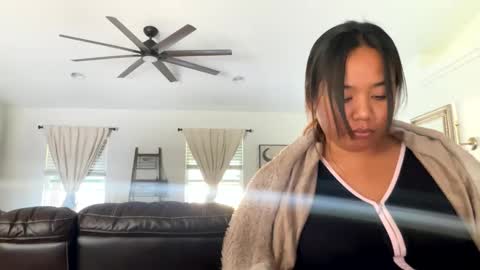 Love online show from 12/12/24, 08:43