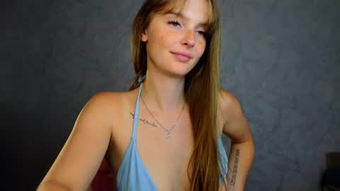 Molly online show from 07/06/26, 06:32