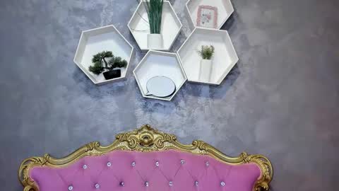 Katty online show from 09/17/25, 09:05